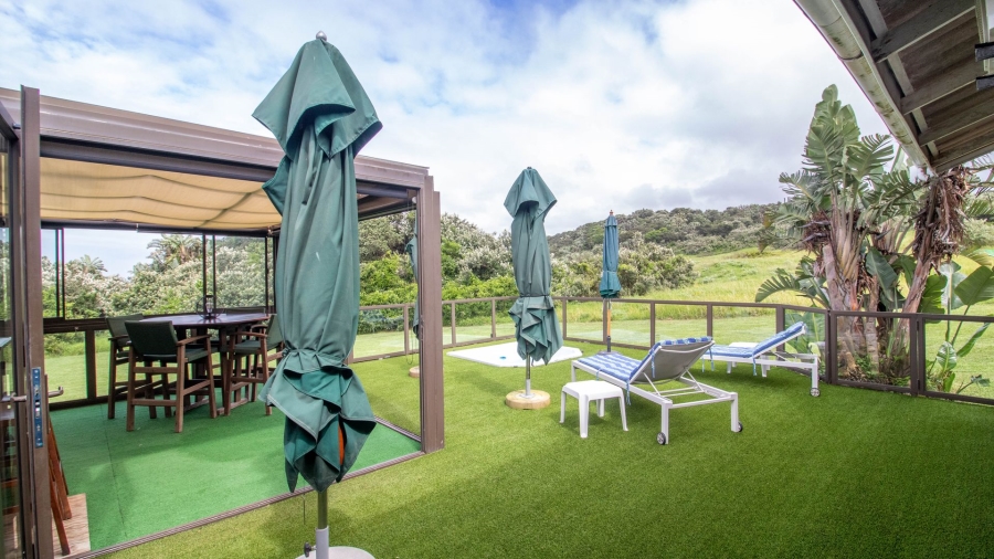 7 Bedroom Property for Sale in Marshstrand Eastern Cape